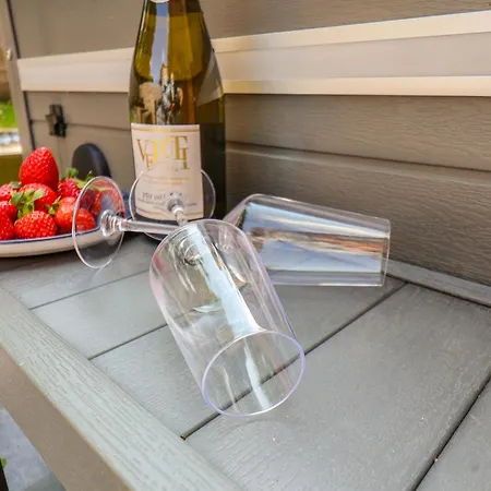 12 Hunley Avenue Дом отдыха